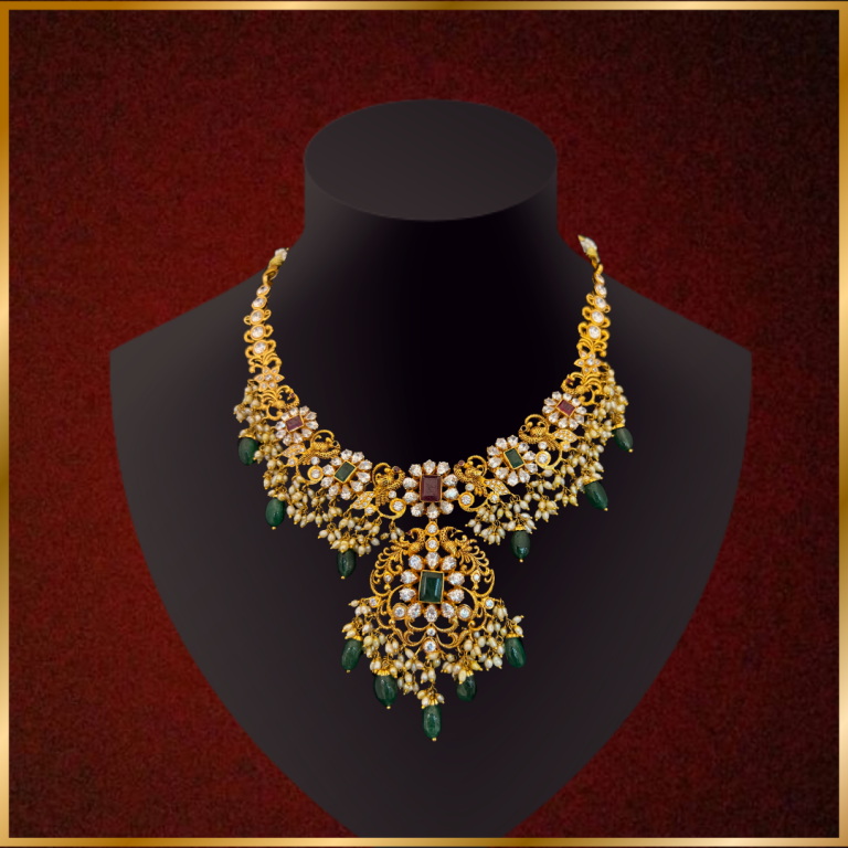 Graceful Necklace